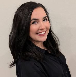 Meet your Posher, Kynia